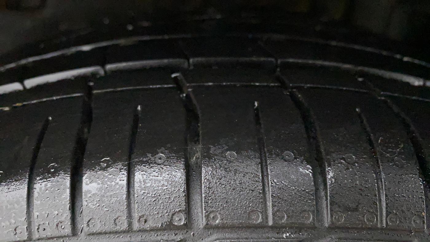 2022 Tata NEXON XZA PLUS (HS) DIESEL DARK EDITION, Diesel, Automatic, 17,804 km, Left Rear Tyre Tread