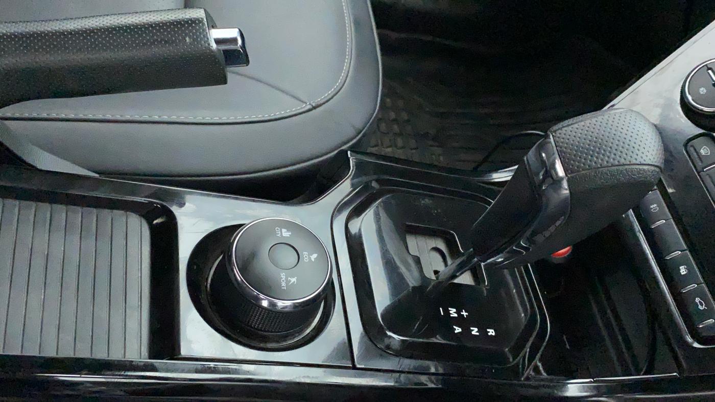 2022 Tata NEXON XZA PLUS (HS) DIESEL DARK EDITION, Diesel, Automatic, 17,804 km, Gear Lever