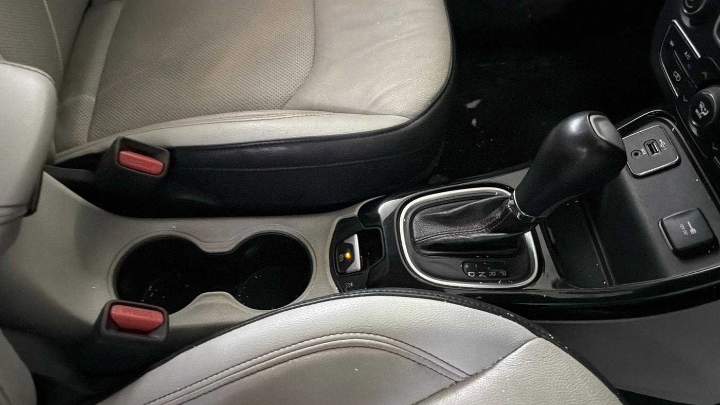 2019 Jeep Compass LIMITED PLUS PETROL AT, Petrol, Automatic, 52,078 km, Gear Lever