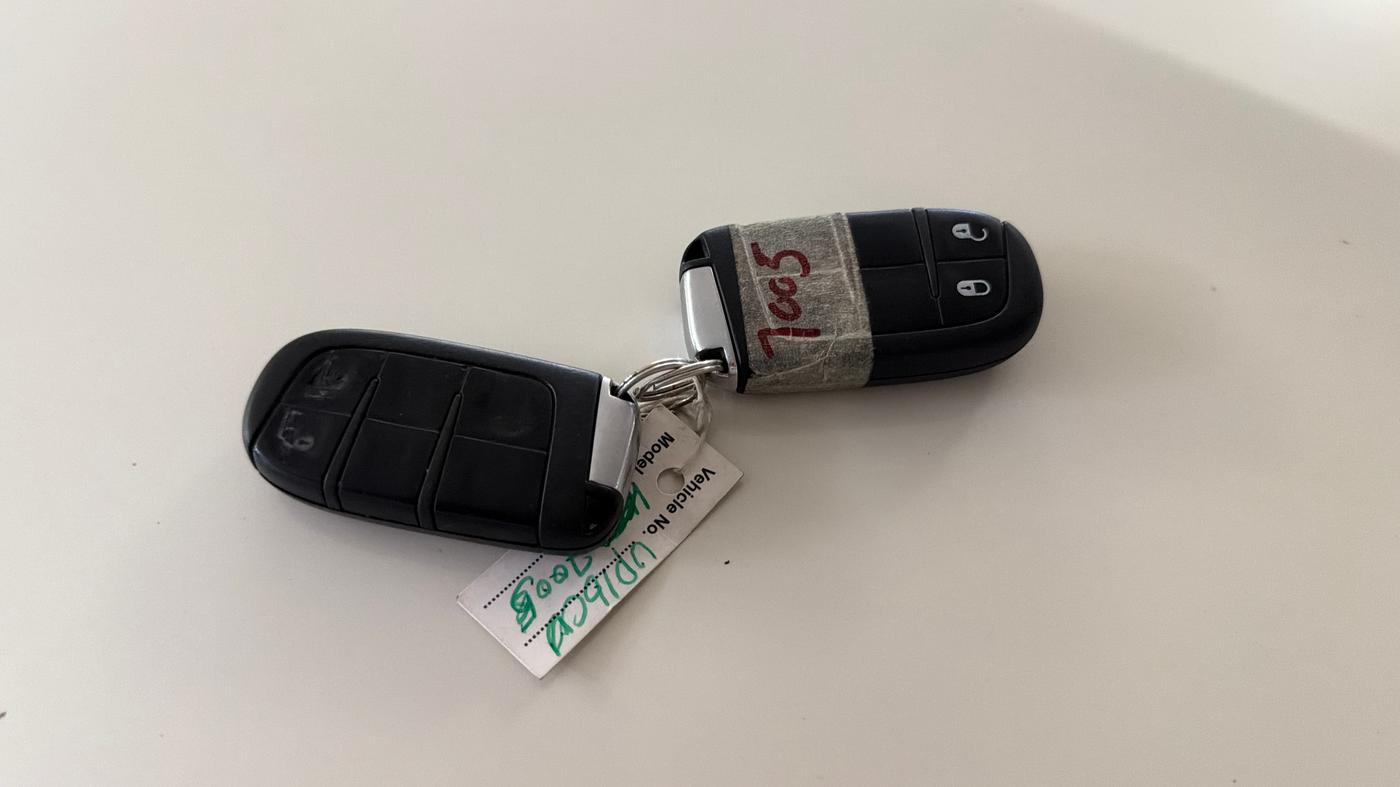 2019 Jeep Compass LIMITED PLUS PETROL AT, Petrol, Automatic, 52,078 km, Key Close Up