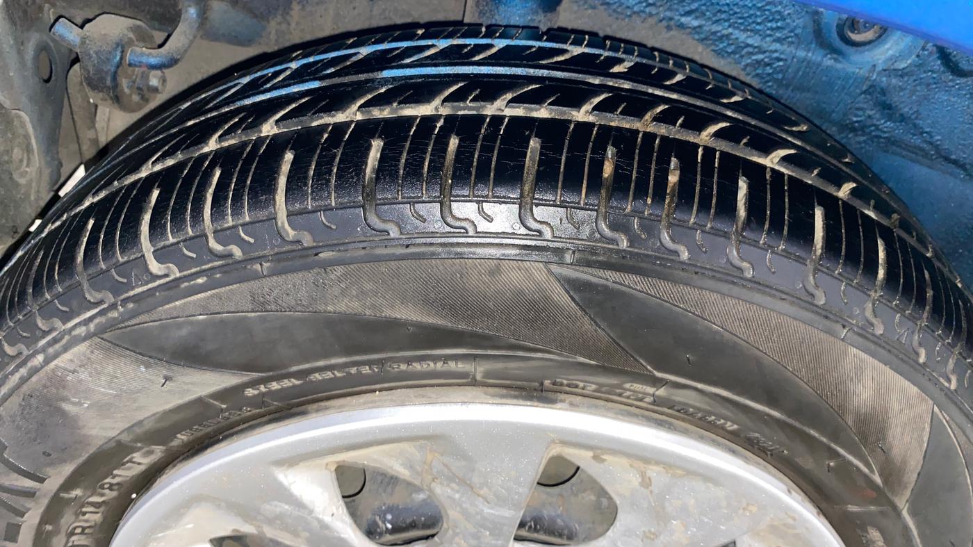 2016 Maruti Celerio VXI CNG, CNG, Manual, 78,594 km, Right Rear Tyre Tread