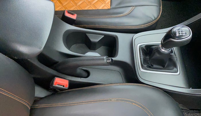 2022 Hyundai Creta E 1.5 DIESEL, Diesel, Manual, 56,105 km, Gear Lever