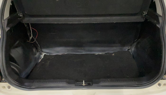 2020 Maruti Swift VXI, Petrol, Manual, 88,473 km, Boot Inside