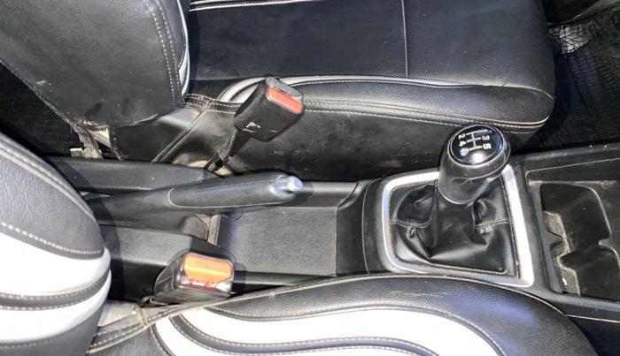 2020 Maruti Swift VXI, Petrol, Manual, 88,473 km, Gear Lever