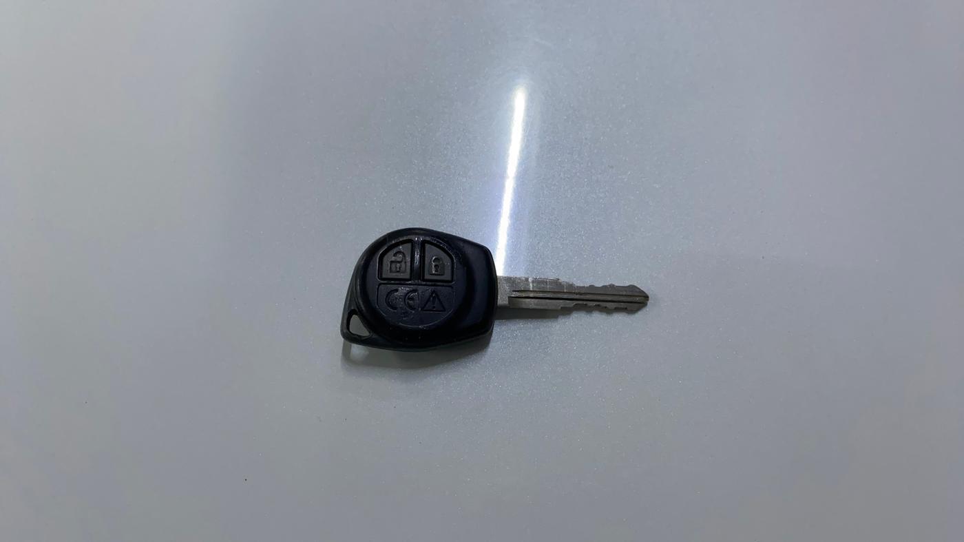2020 Maruti Swift VXI, Petrol, Manual, 88,473 km, Key Close Up