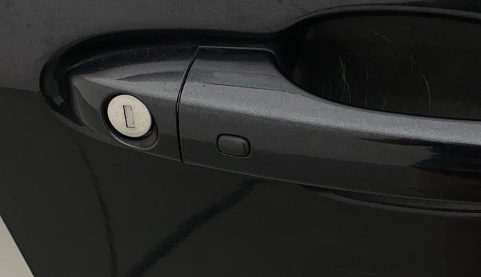 2020 Jeep Compass LIMITED PLUS DIESEL, Diesel, Manual, 23,542 km, Lock system - Keyless sensor not working