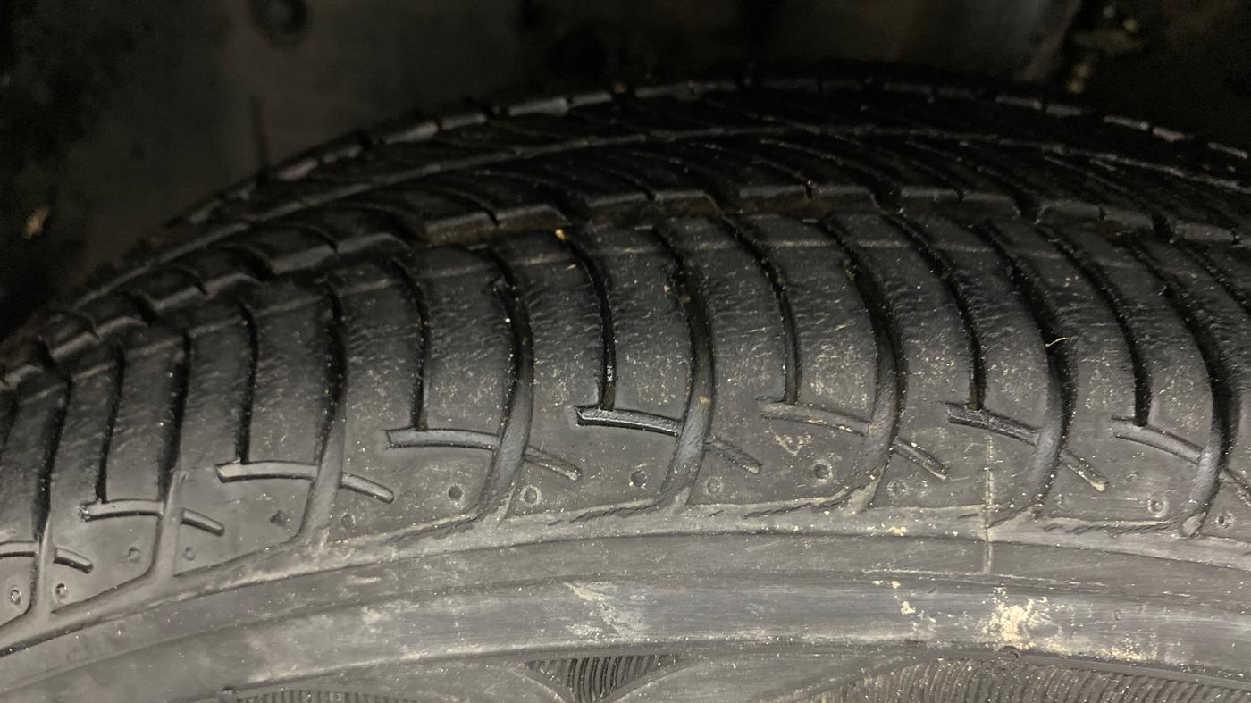 2018 Nissan Micra XL CVT, Petrol, Automatic, 45,399 km, Left Front Tyre Tread
