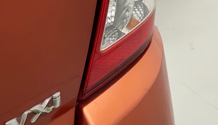 2013 Maruti Zen Estilo VXI, Petrol, Manual, 33,809 km, Right tail light - Minor damage