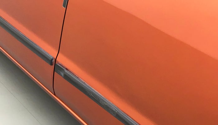 2013 Maruti Zen Estilo VXI, Petrol, Manual, 33,809 km, Rear left door - Minor scratches