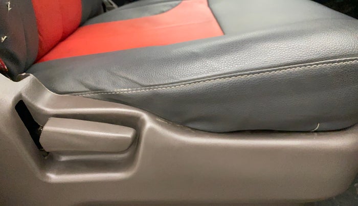 2013 Maruti Zen Estilo VXI, Petrol, Manual, 33,809 km, Driver Side Adjustment Panel