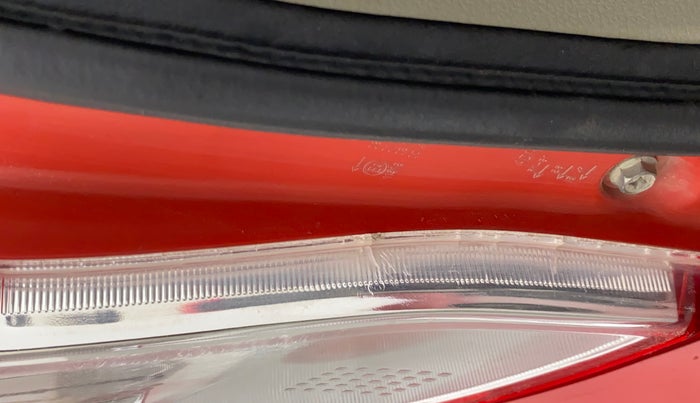 2016 Maruti Celerio VXI, Petrol, Manual, 31,313 km, Left tail light - Minor damage