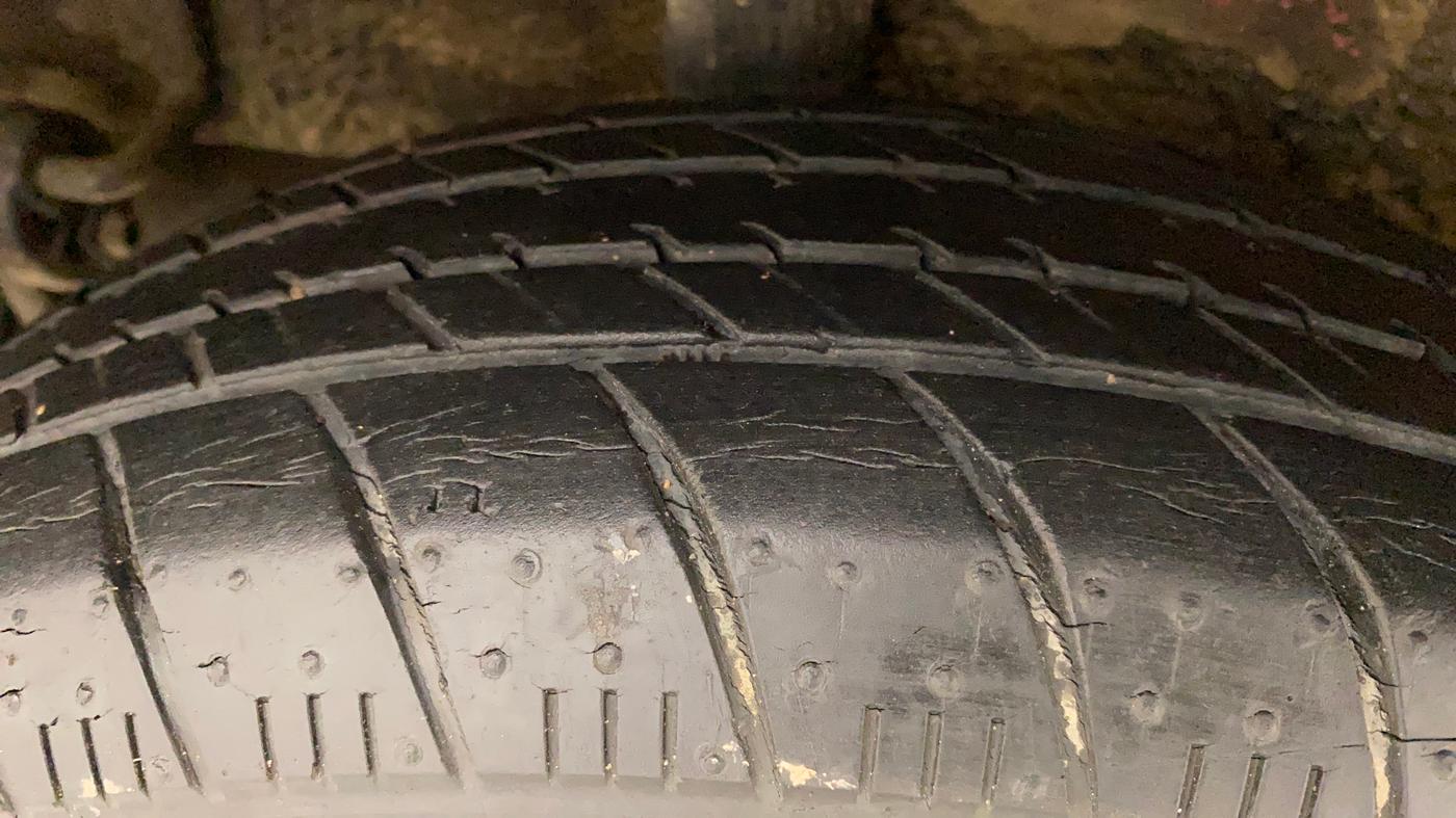 2016 Maruti Celerio VXI, Petrol, Manual, 31,313 km, Right Rear Tyre Tread