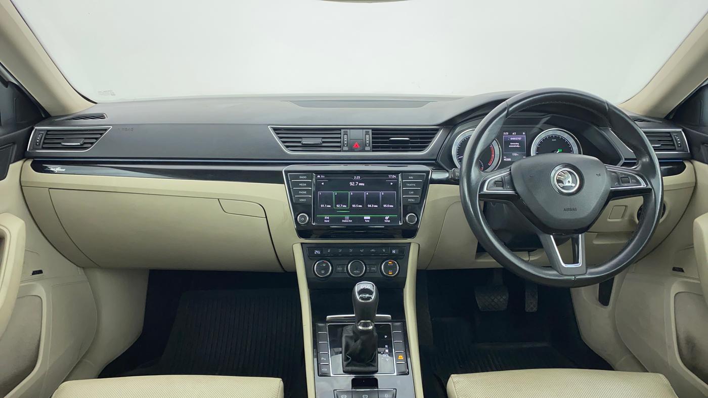 2017 Skoda Superb 1.8 TSI LK AT, Petrol, Automatic, 45,280 km, Dashboard
