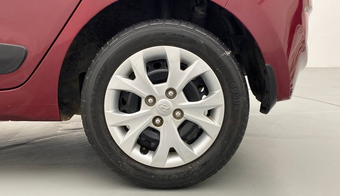 2016 Hyundai Grand i10 SPORTZ 1.2 KAPPA VTVT, Petrol, Manual, 31,082 km, Left Rear Wheel
