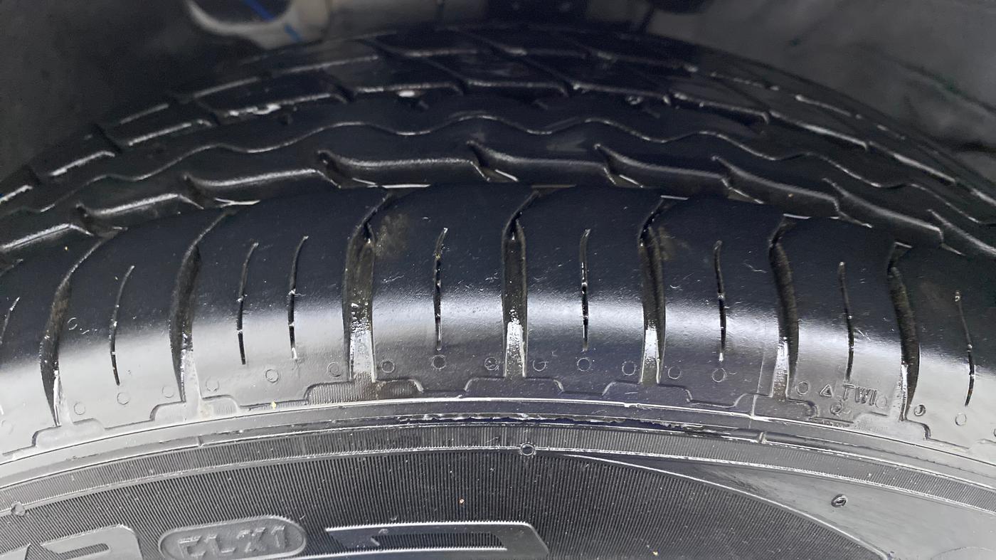 2019 Hyundai Verna 1.6 SX VTVT, Petrol, Manual, 6,321 km, Left Front Tyre Tread