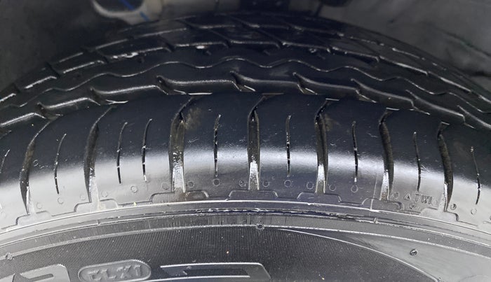 2019 Hyundai Verna 1.6 SX VTVT, Petrol, Manual, 6,321 km, Left Front Tyre Tread
