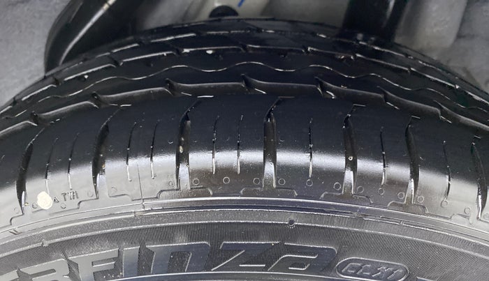 2019 Hyundai Verna 1.6 SX VTVT, Petrol, Manual, 6,321 km, Left Rear Tyre Tread