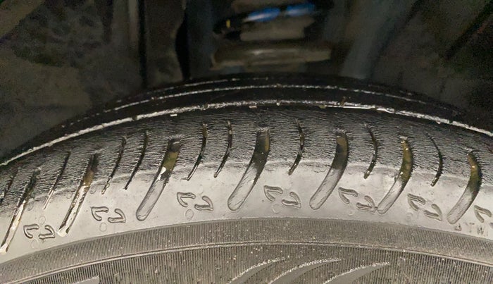 2022 Renault Kiger RXT (O) MT, Petrol, Manual, 21,633 km, Right Front Tyre Tread