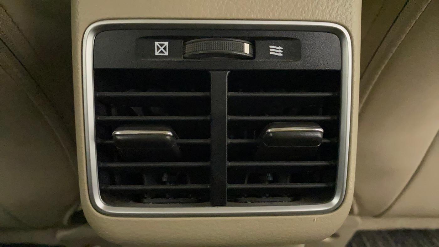 2019 Maruti Ciaz ALPHA  AT 1.5 SHVS PETROL, Petrol, Automatic, 47,734 km, Rear AC Vents