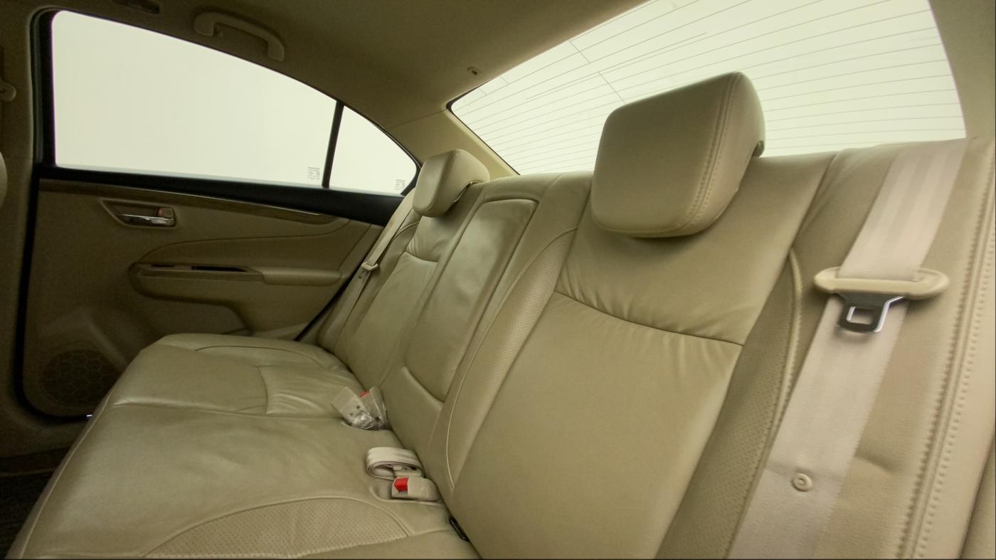 2019 Maruti Ciaz ALPHA  AT 1.5 SHVS PETROL, Petrol, Automatic, 47,734 km, Right Side Rear Door Cabin