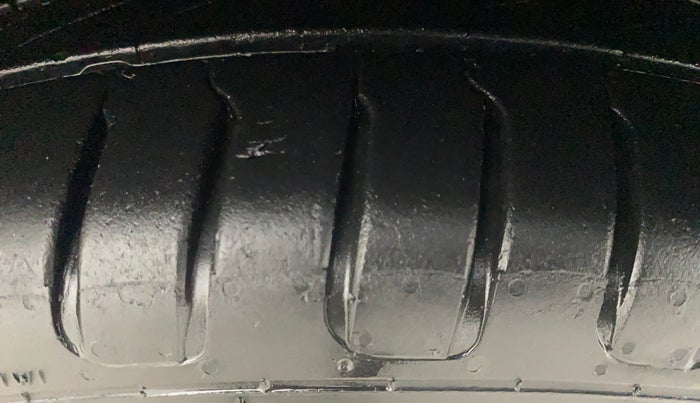 2021 KIA SONET GTX PLUS 1.5 AT, Diesel, Automatic, 38,074 km, Right Front Tyre Tread