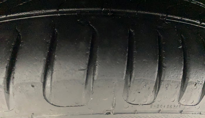 2021 KIA SONET GTX PLUS 1.5 AT, Diesel, Automatic, 38,074 km, Right Rear Tyre Tread