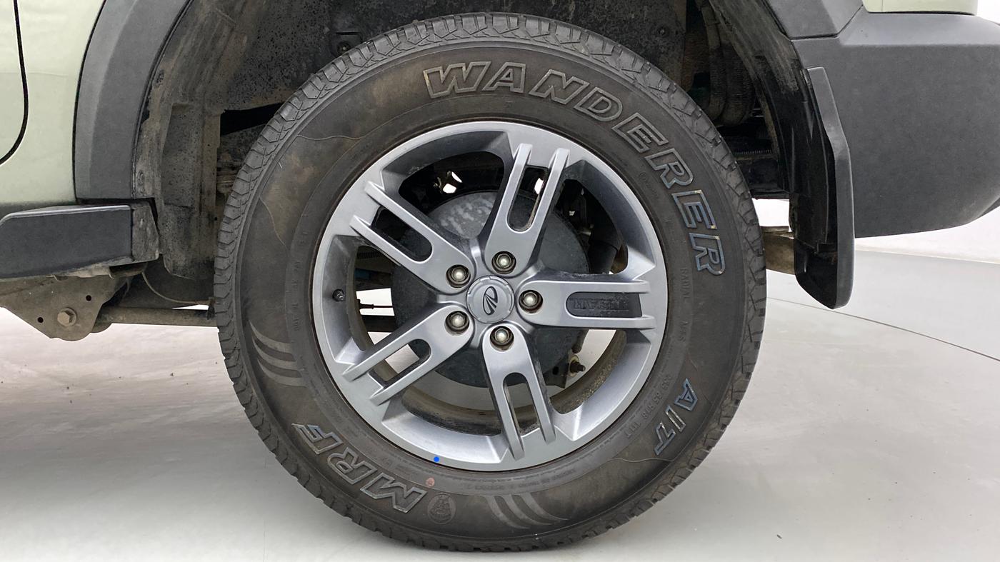 2021 Mahindra Thar LX HT PETROL 4WD MT, Petrol, Manual, 2,567 km, Left Rear Wheel