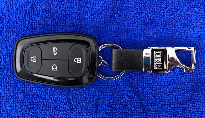 2022 Tata TIGOR XZ+ CNG 1.2 RTN, CNG, Manual, 10,561 km, Key Close Up