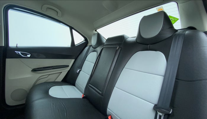2022 Tata TIGOR XZ+ CNG 1.2 RTN, CNG, Manual, 10,561 km, Right Side Rear Door Cabin