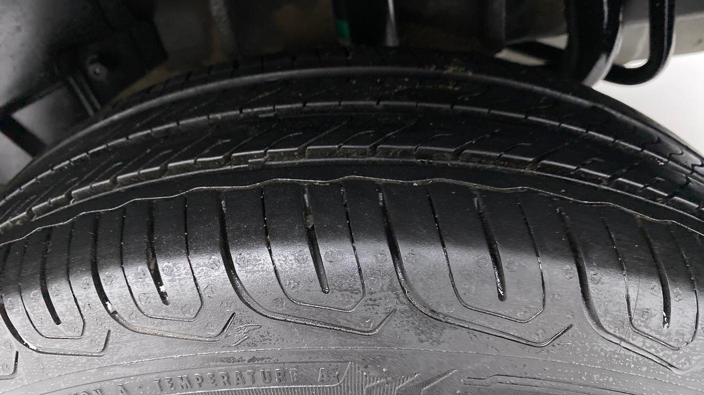 2022 Tata TIGOR XZ+ CNG 1.2 RTN, CNG, Manual, 10,561 km, Left Rear Tyre Tread