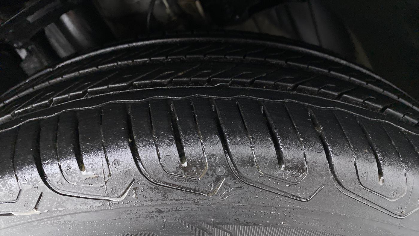 2022 Tata TIGOR XZ+ CNG 1.2 RTN, CNG, Manual, 10,561 km, Right Front Tyre Tread