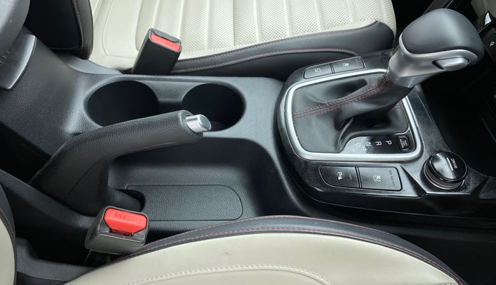 2020 KIA SELTOS 1.5 GTX+ AT, Diesel, Automatic, 76,814 km, Gear Lever