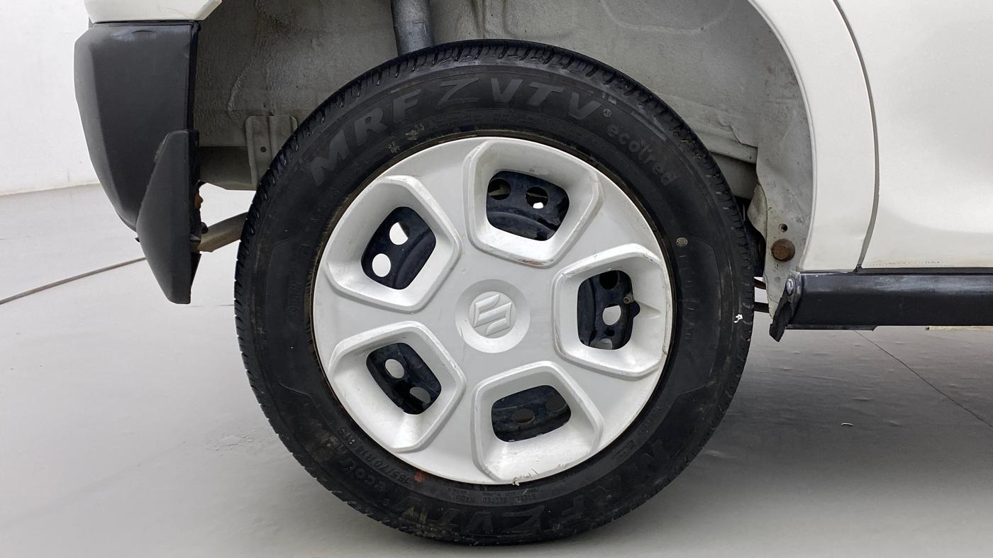 2019 Maruti S PRESSO VXI, Petrol, Manual, 33,120 km, Right Rear Wheel