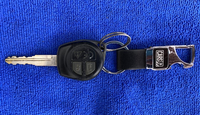 2019 Maruti S PRESSO VXI, Petrol, Manual, 33,120 km, Key Close Up