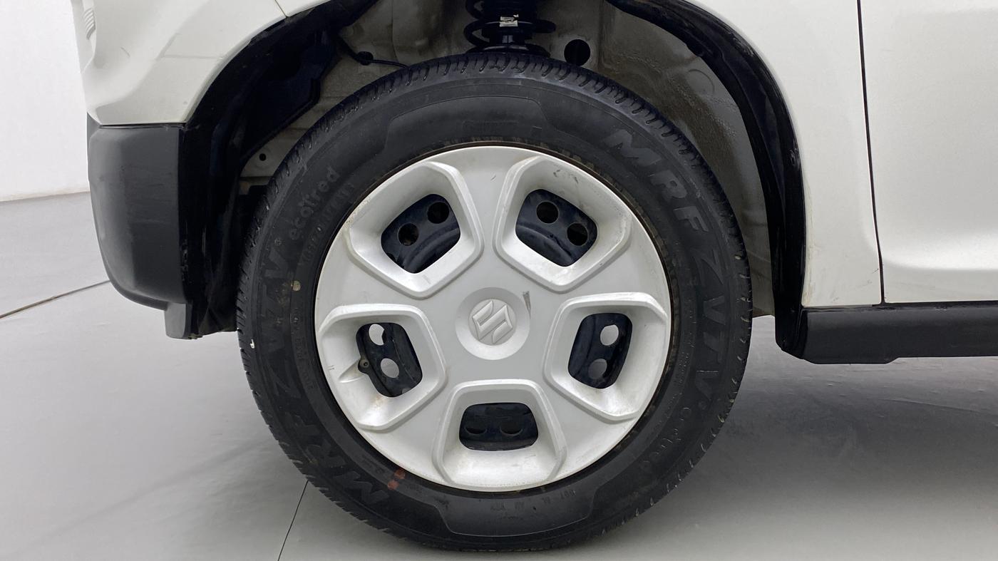 2019 Maruti S PRESSO VXI, Petrol, Manual, 33,120 km, Left Front Wheel