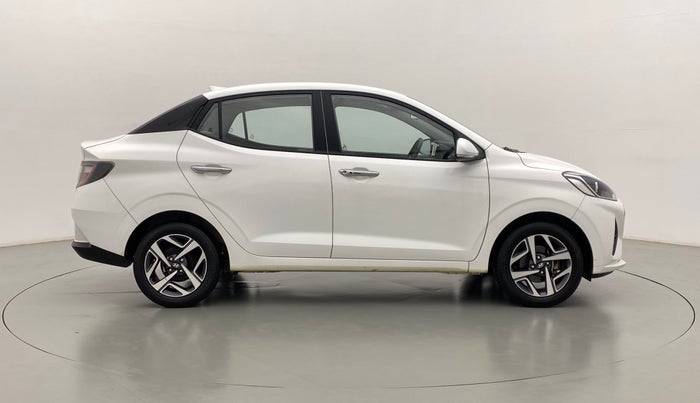 2020 Hyundai AURA SX (O) MT, Petrol, Manual, 23,585 km, Right Side View