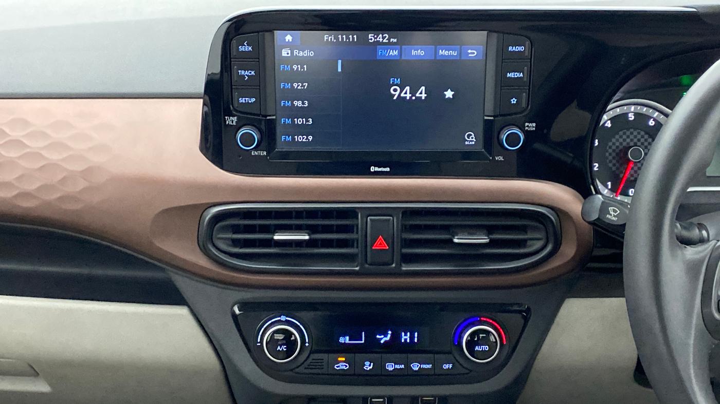 2020 Hyundai AURA SX (O) MT, Petrol, Manual, 23,585 km, Air Conditioner