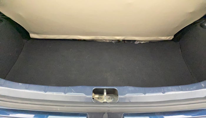 2020 Hyundai NEW SANTRO MAGNA 1.1 CORPORATE EDITION, Petrol, Manual, 44,083 km, Boot Inside