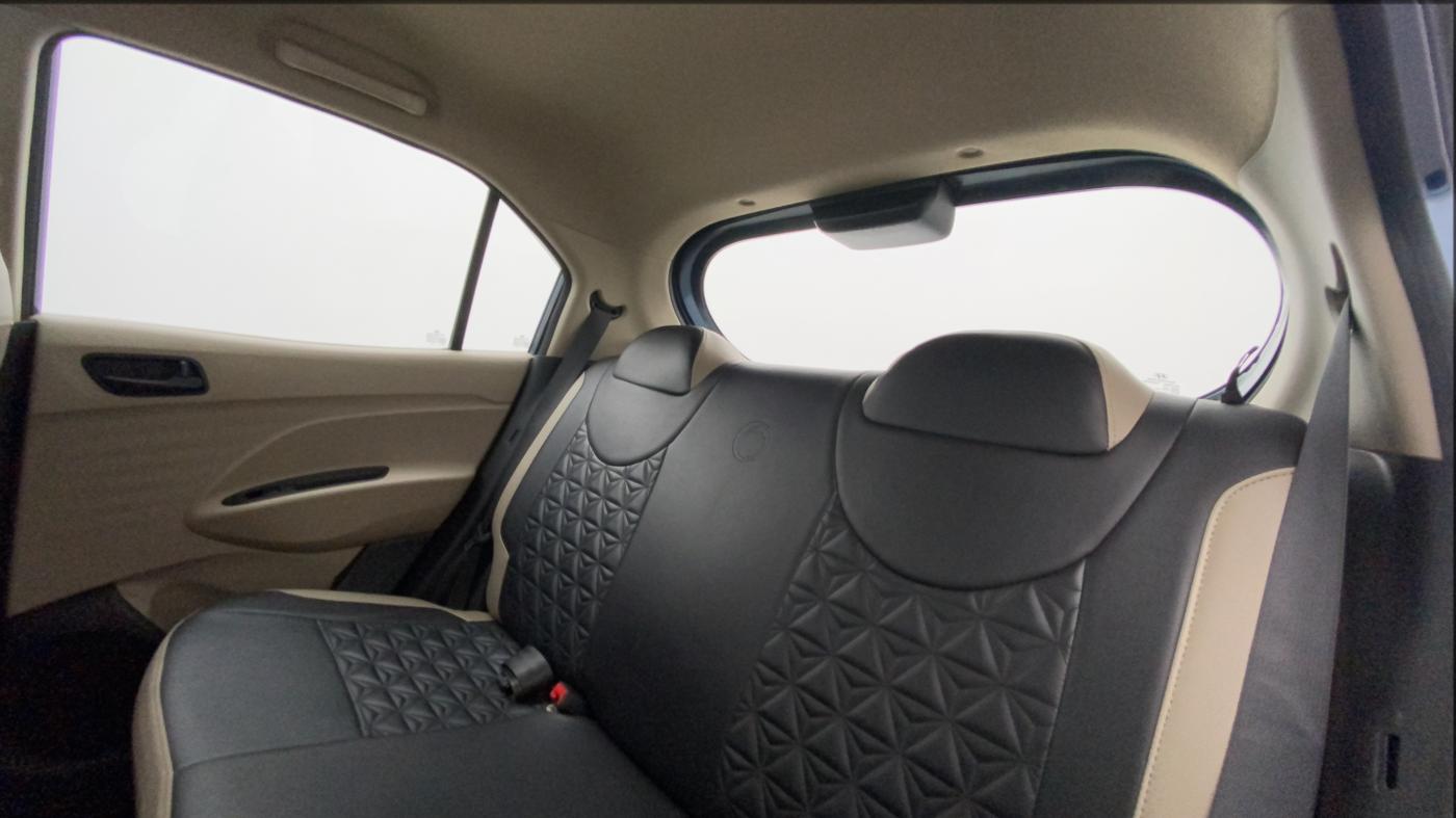 2020 Hyundai NEW SANTRO MAGNA 1.1 CORPORATE EDITION, Petrol, Manual, 44,083 km, Right Side Rear Door Cabin