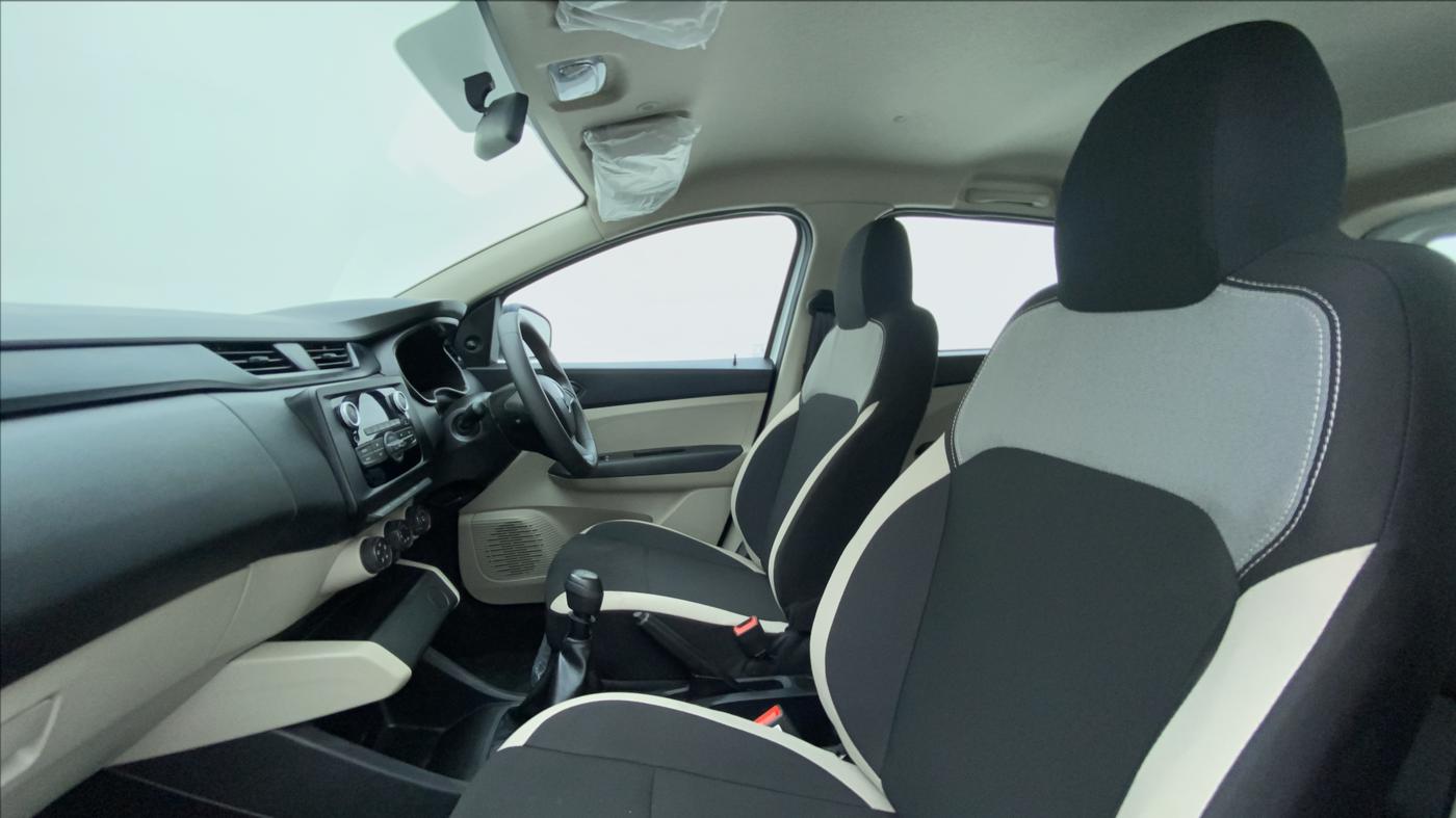 2022 Renault TRIBER 1.0 RXL PETROL, Petrol, Manual, 2,216 km, Right Side Front Door Cabin