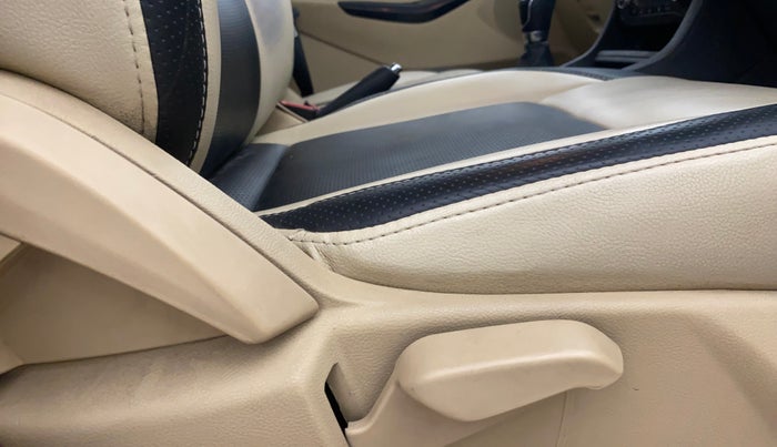 2017 Ford Figo Aspire TITANIUM1.5 DIESEL, Diesel, Manual, 1,04,444 km, Driver Side Adjustment Panel