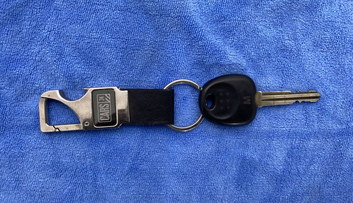 2012 Hyundai Eon MAGNA O, Petrol, Manual, 52,122 km, Key Close Up