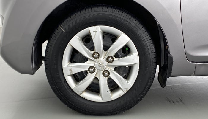 2012 Hyundai Eon MAGNA O, Petrol, Manual, 52,122 km, Left Front Wheel