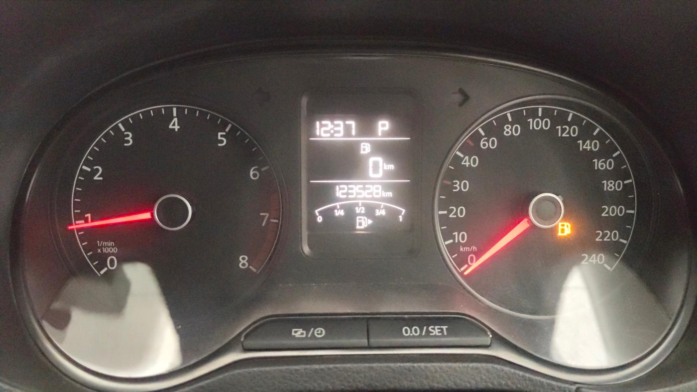 2015 Volkswagen Polo GT TSI AT, Petrol, Automatic, 1,23,444 km, Odometer Image
