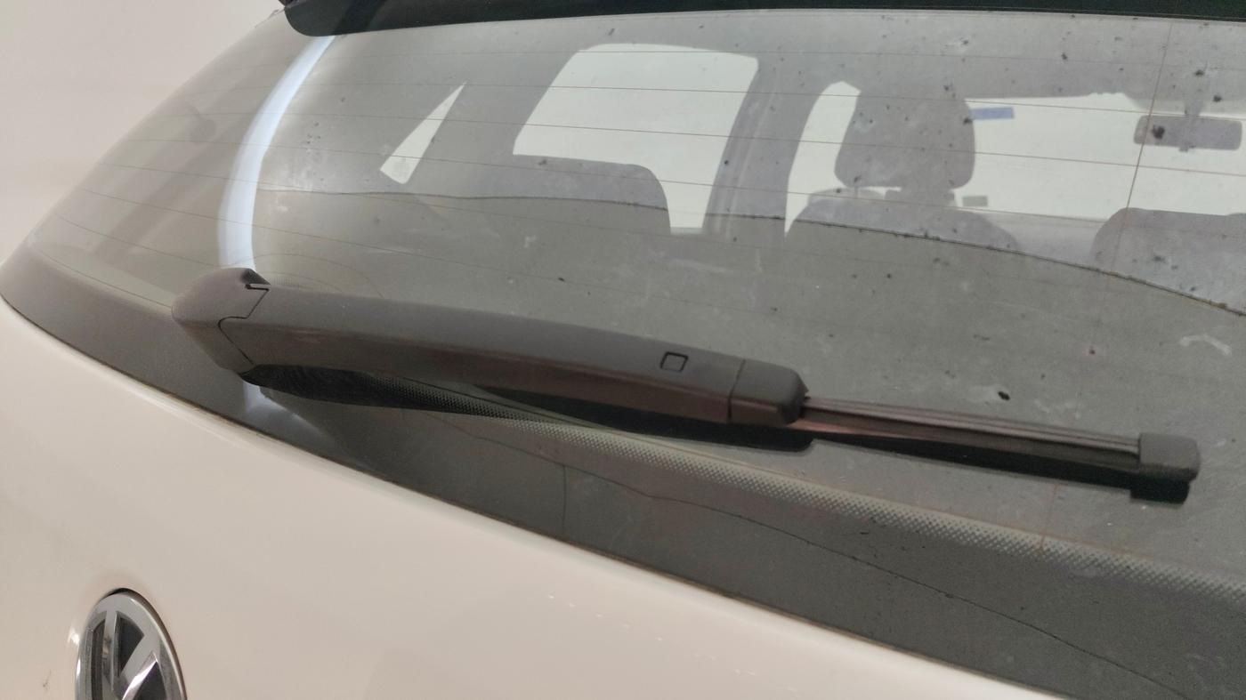 2015 Volkswagen Polo GT TSI AT, Petrol, Automatic, 1,23,444 km, Rear Wiper