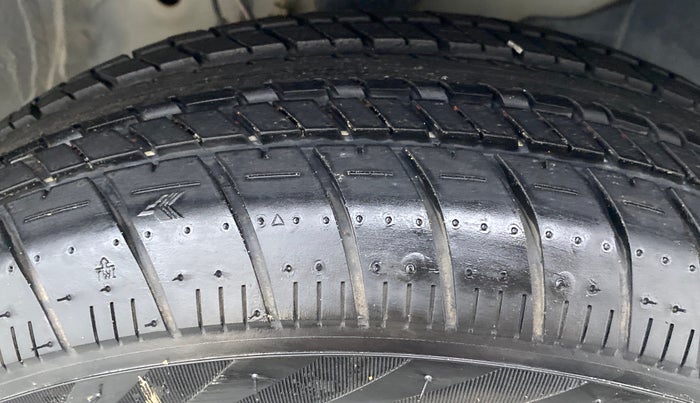 2019 Honda Amaze 1.2 EMT I VTEC, Petrol, Manual, 31,206 km, Right Front Tyre Tread