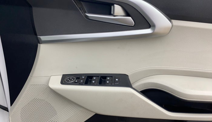 2023 KIA CARENS PRESTIGE PLUS 1.5 IMT DIESEL 7 STR, Diesel, Manual, 15,169 km, Driver Side Door Panels Control