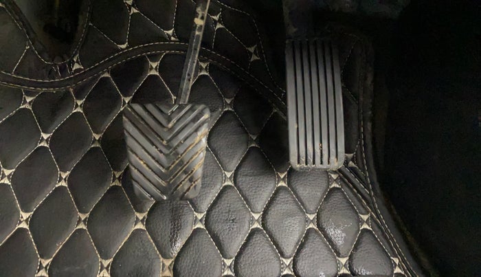 2023 KIA CARENS PRESTIGE PLUS 1.5 IMT DIESEL 7 STR, Diesel, Manual, 15,169 km, Pedals