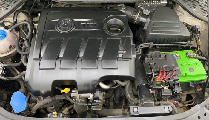 2016 Skoda Rapid STYLE 1.5 TDI AT, Diesel, Automatic, 1,14,346 km, Open Bonet