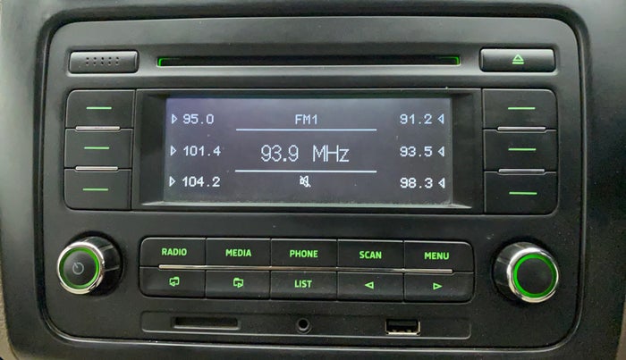 2016 Skoda Rapid STYLE 1.5 TDI AT, Diesel, Automatic, 1,14,346 km, Infotainment System